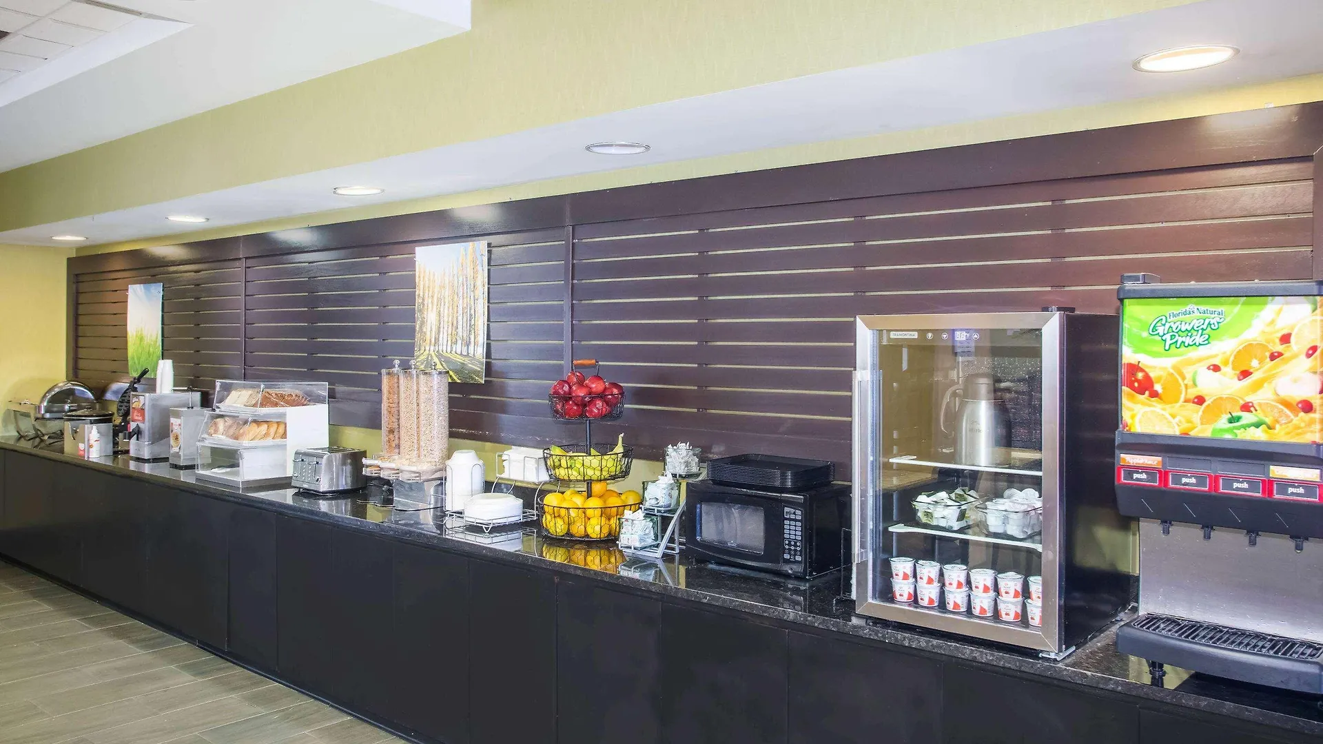 Holiday Inn Express St. Louis Arpt - Maryland Hgts, An Ihg Hotel Maryland Heights