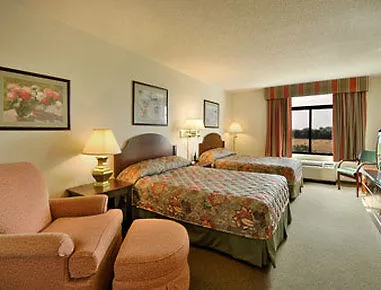 **  Holiday Inn Express St. Louis Arpt - Maryland Hgts, An Ihg Hotel Maryland Heights United States